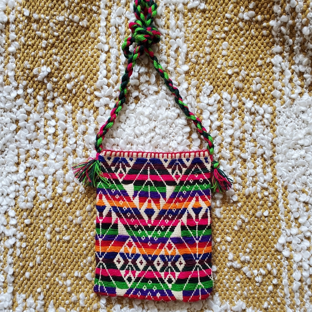 Colorful Peruvian Knit Bag - Picture 2 of 4